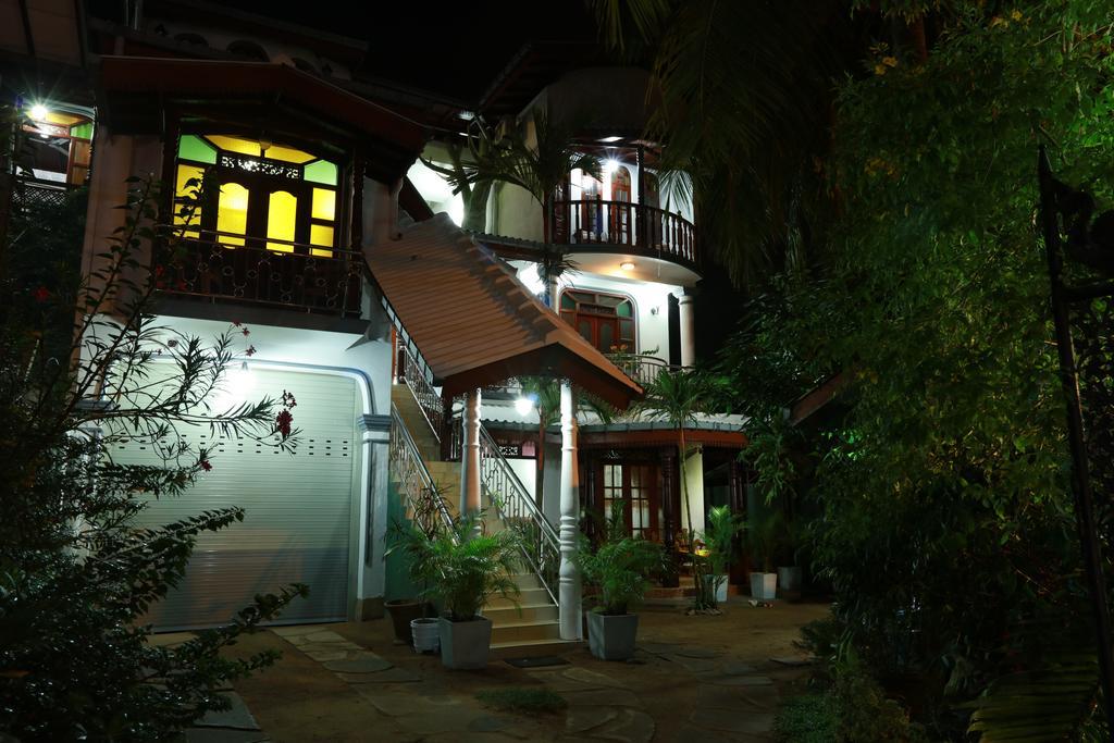 Flamingo Guest House Unawatuna Bagian luar foto